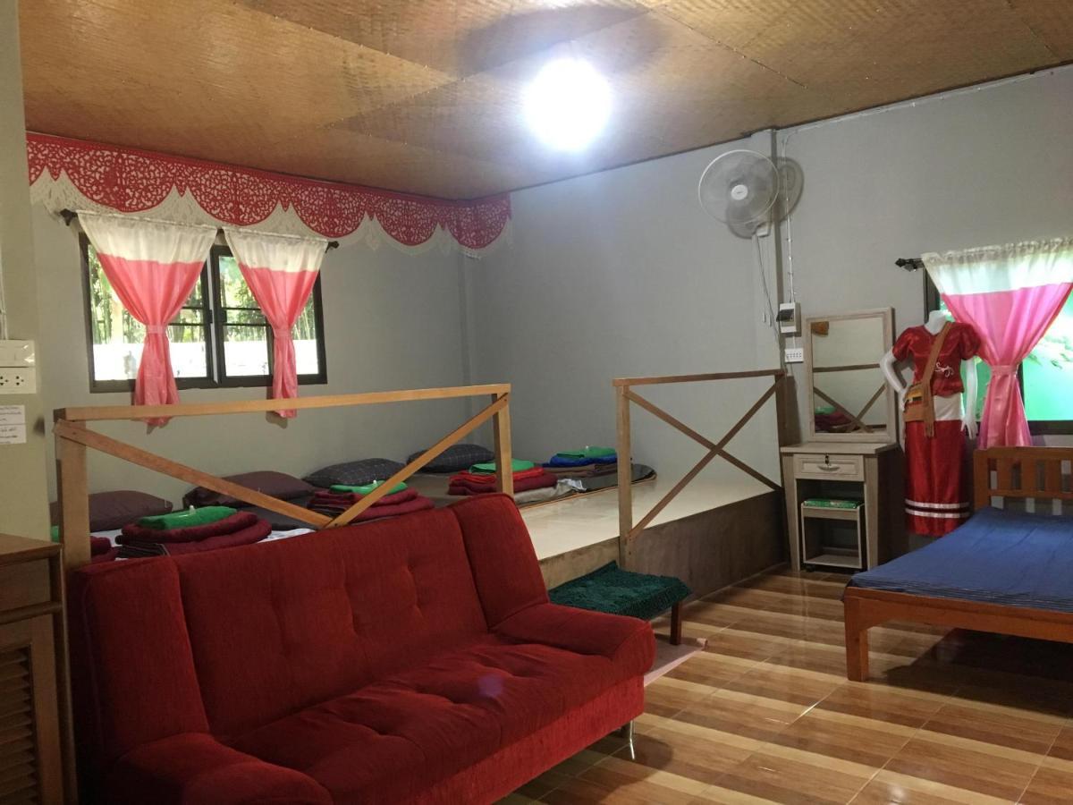 Thong Family Homestay Chiangdao Chiang Dao Exteriör bild
