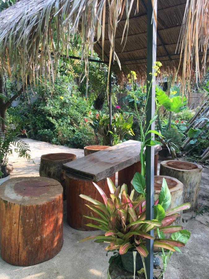 Thong Family Homestay Chiangdao Chiang Dao Exteriör bild