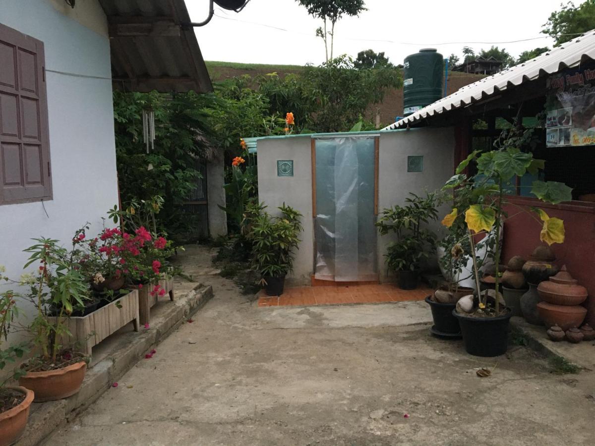 Thong Family Homestay Chiangdao Chiang Dao Exteriör bild