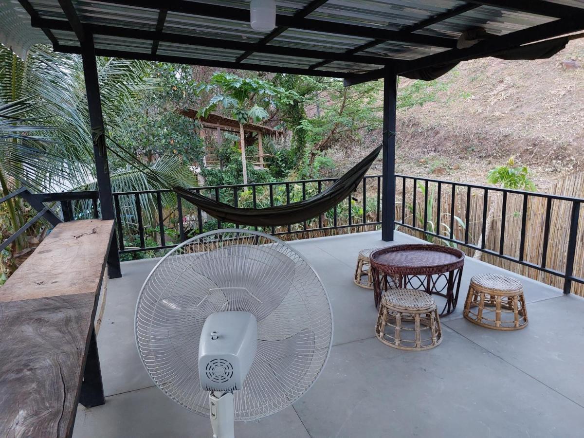 Thong Family Homestay Chiangdao Chiang Dao Exteriör bild